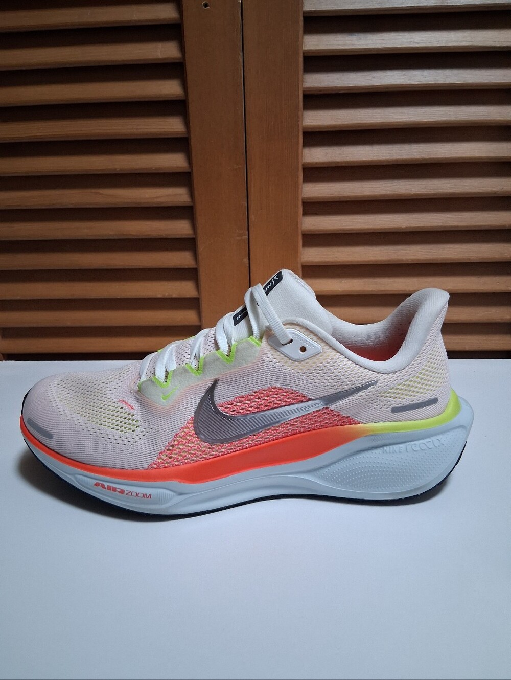Nike Air Zoom Pegasus 41 Summit White Bright Crimson Women's Sneaker * Size: 8